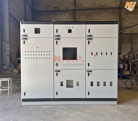 ตู้โครง 3 ตอนขนาด 2400x2100x800mm.